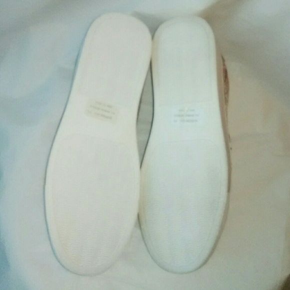 Helium Pink Velvet Laceup Sneakers - Picture 5 of 5